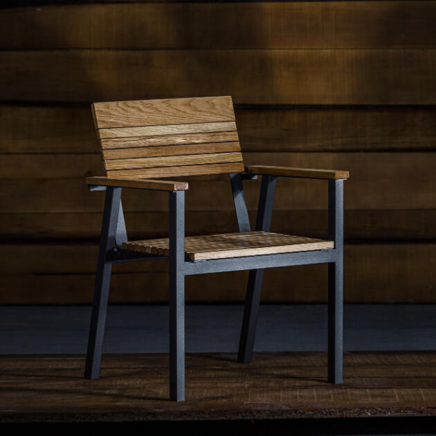 Event Chair Rusty theme